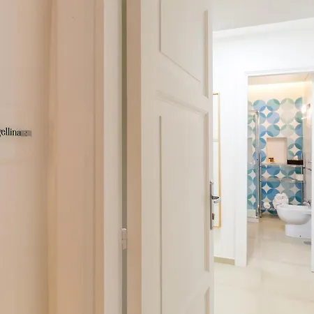 Residenza Partanna By Napoliapartments Guest house