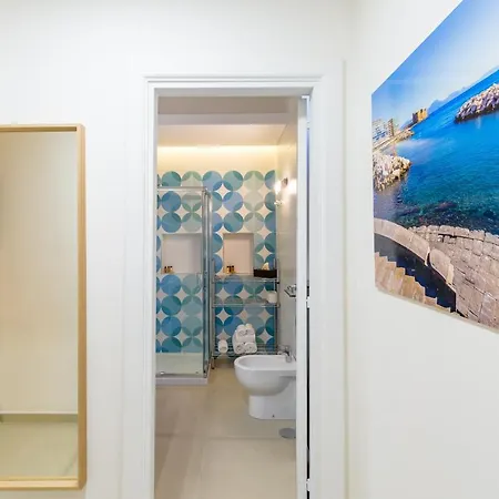 Residenza Partanna By Napoliapartments * Naples