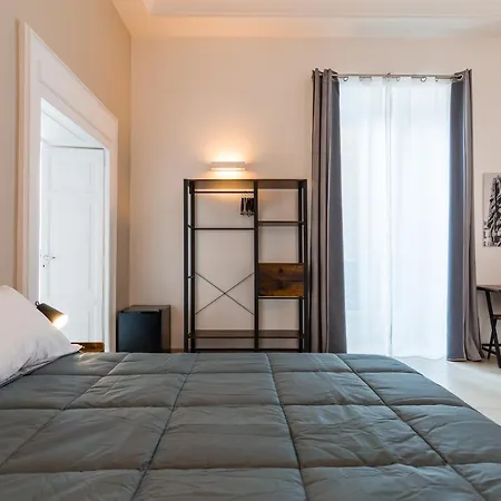 Residenza Partanna By Napoliapartments Naples