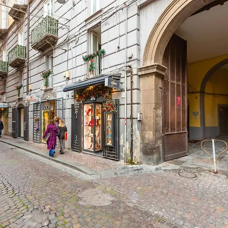 Residenza Partanna By Napoliapartments Konukevi Napoli