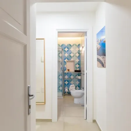 Residenza Partanna By Napoliapartments Guest house