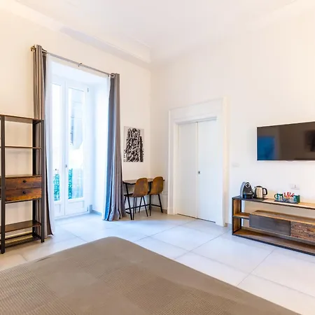 Konukevi Residenza Partanna By Napoliapartments Napoli
